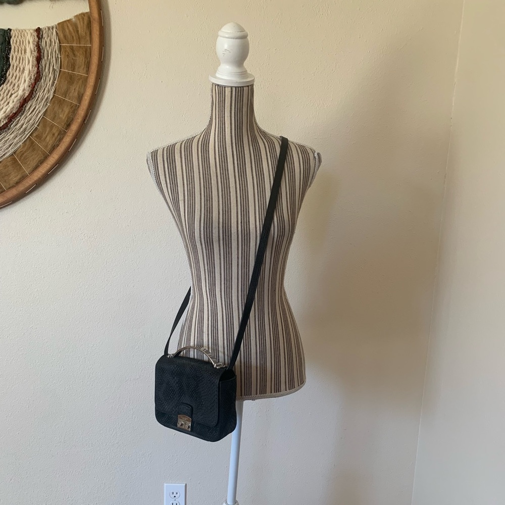 Henri Bendel Stella Crossbody Black Suede snakeskin Small - Picture 2 of 9